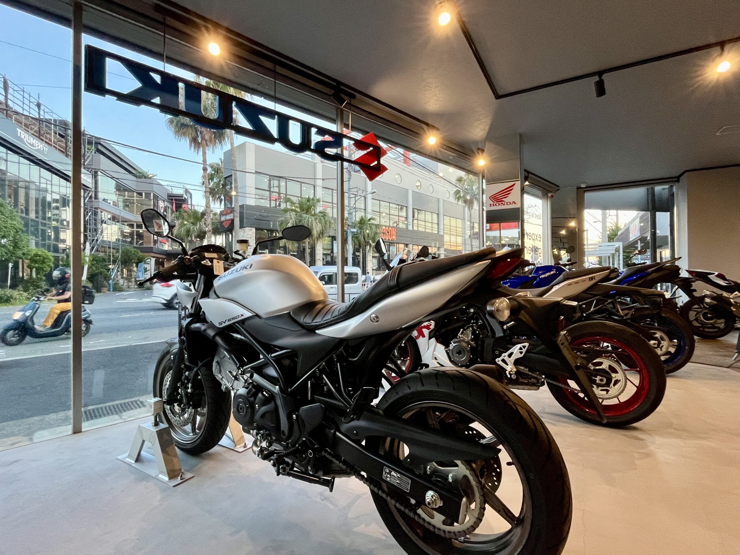 展示バイク画像 3